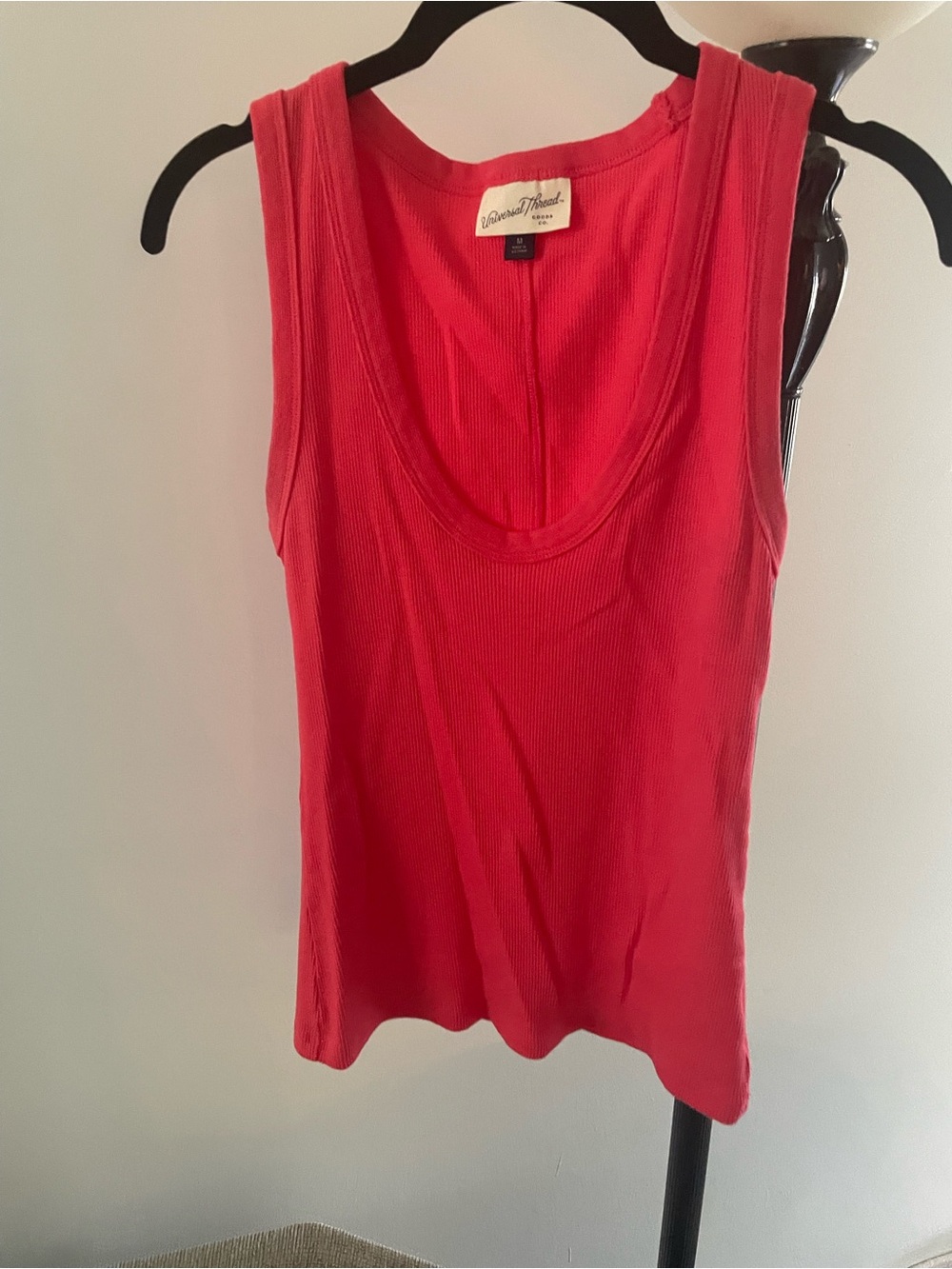 Universal Thread Coral-Red Ribbed Scoop Tank